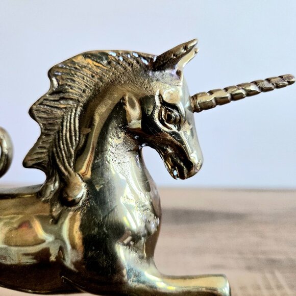 Vintage solid brass Unicorn figurine. - Picture 3 of 9